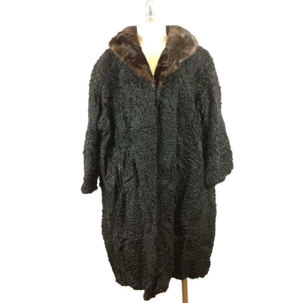 Arthur’s Pontiac Black Curly Lamb Wool Coat